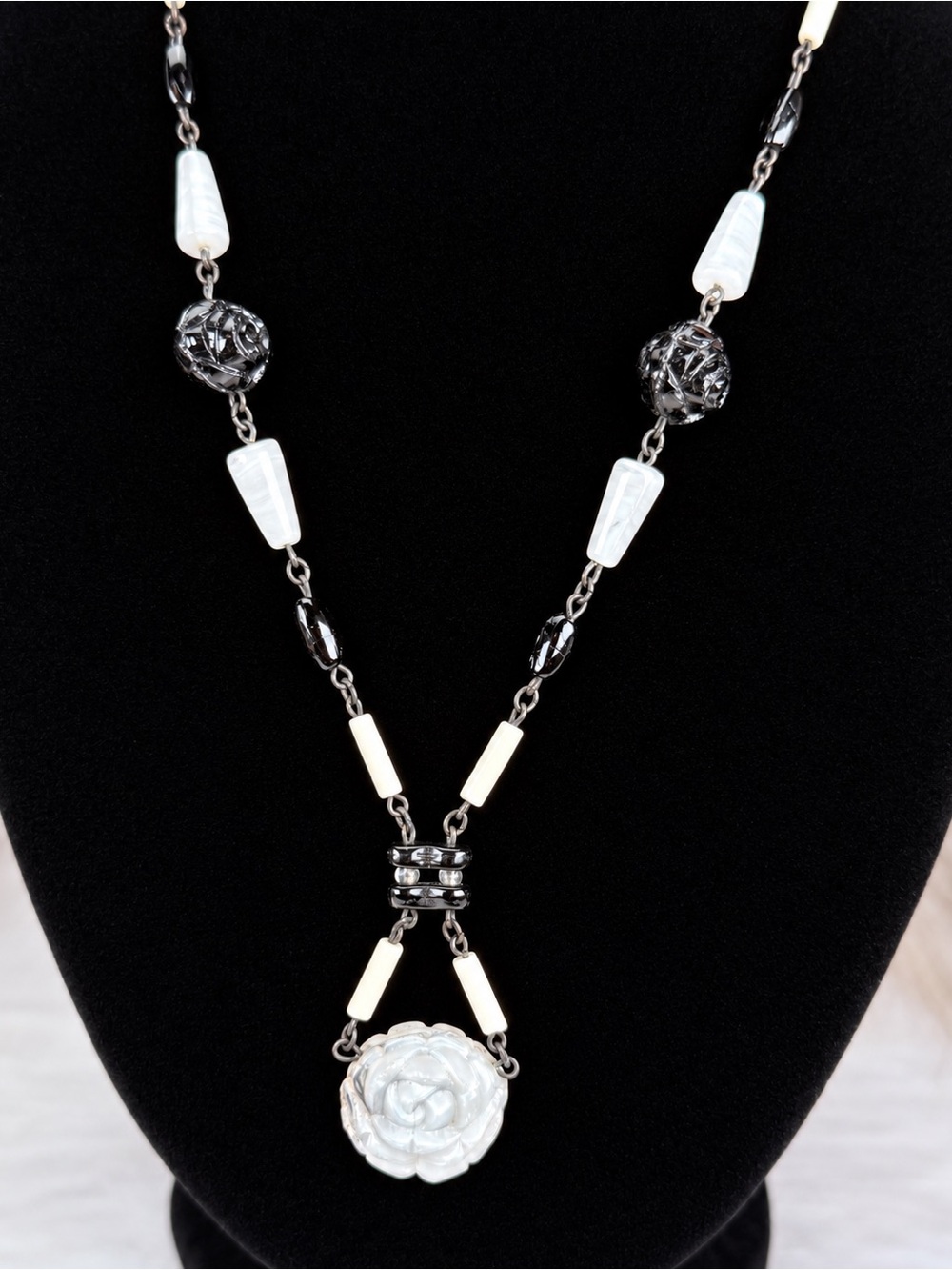 Vintage Black White Carved Floral Pendant Beaded Station Necklace